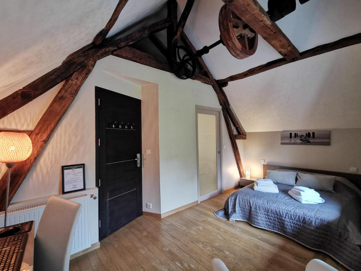 Le Petit Moulin Bed & Breakfast Faverelles Eksteriør bilde